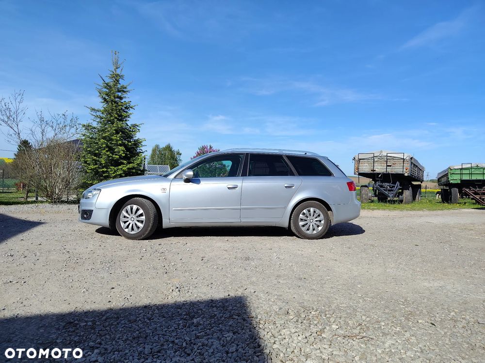 Seat Exeo 2.0 TDI DPF Sport - 3