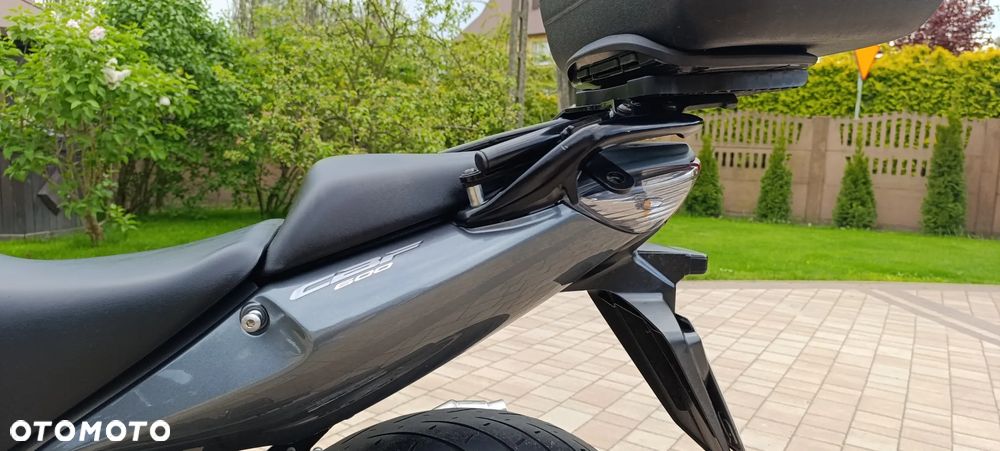 Honda CBF - 35