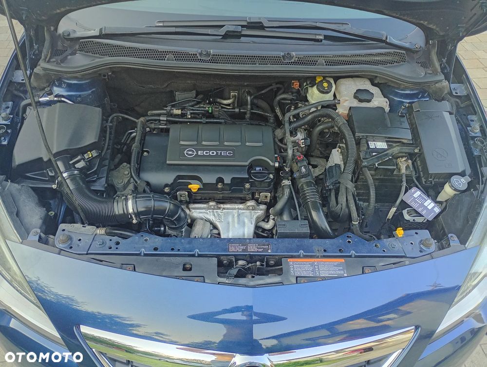 Opel Astra 1.4 Turbo Design Edition - 29