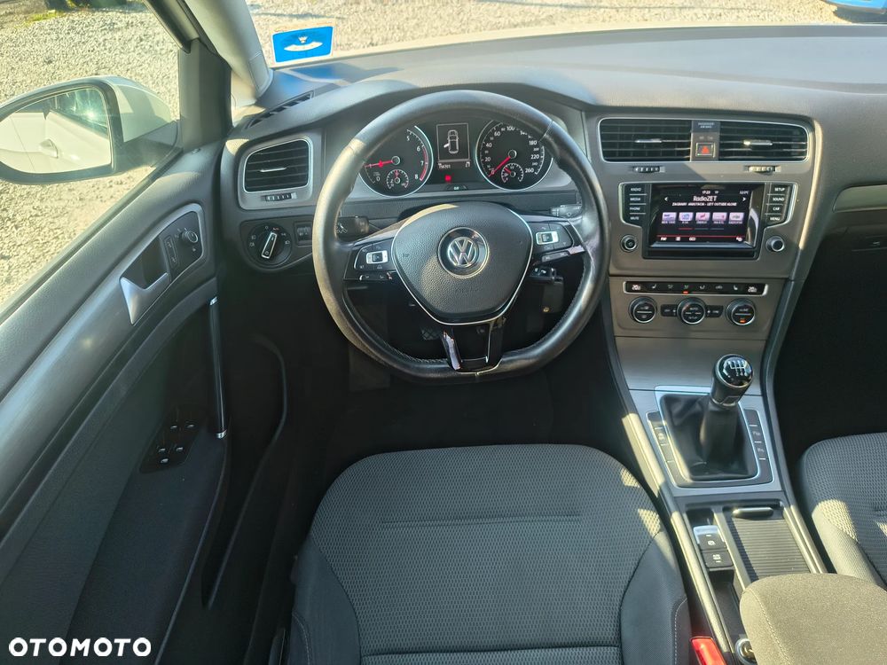 Volkswagen Golf 1.2 TSI BlueMotion Technology Comfortline - 20