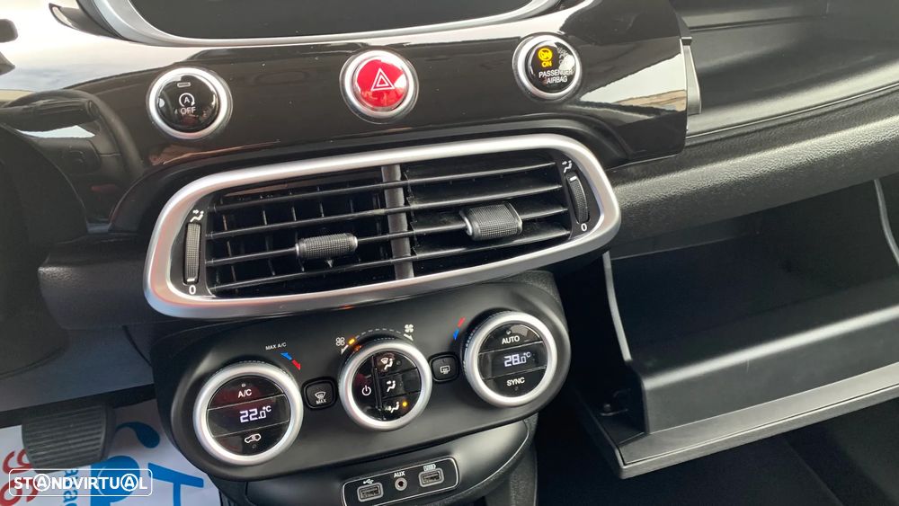 Fiat 500X 1.6 MJ City Cross J18 DCT - 28