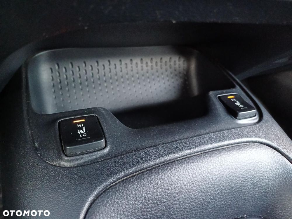 Toyota Corolla 1.8 Hybrid GPF Comfort - 26