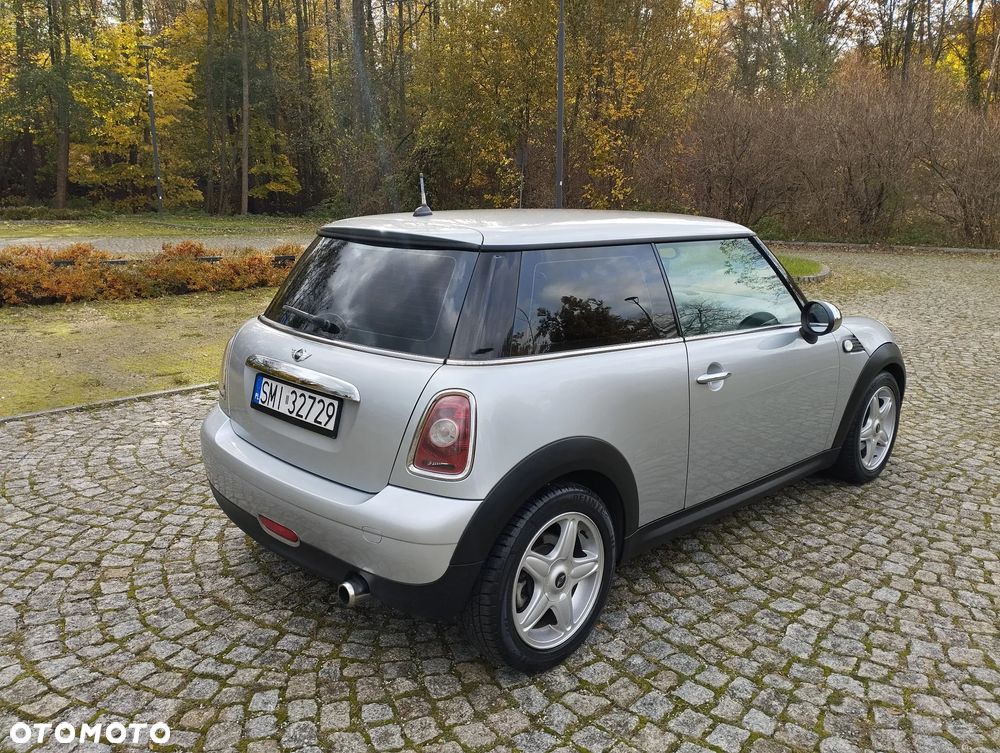 MINI ONE - 23