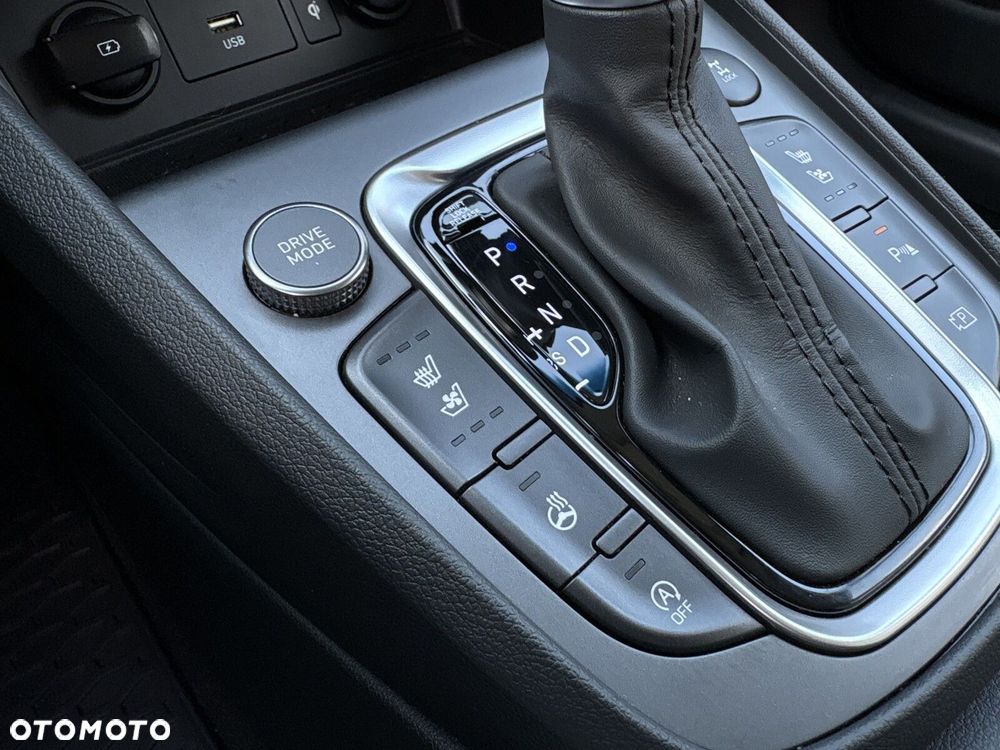 Hyundai Kona 1.6 T-GDI Premium 4WD DCT - 22