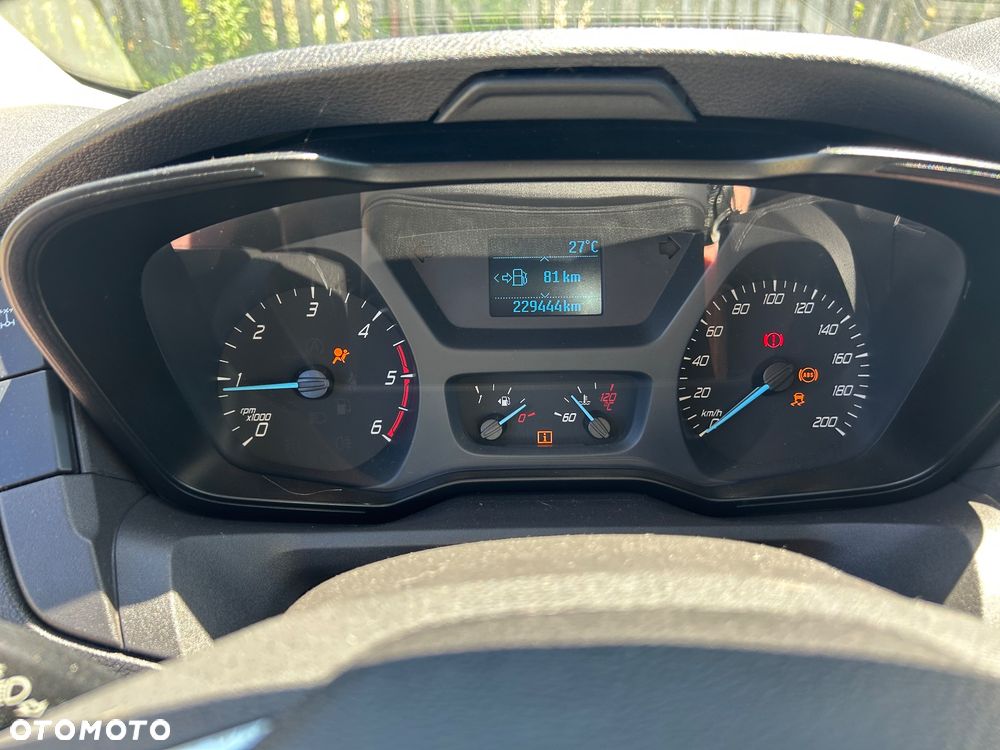 Ford Transit - 10