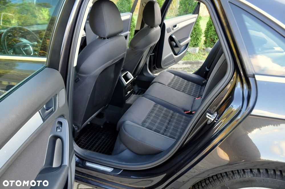 Audi A4 Limousine - 20