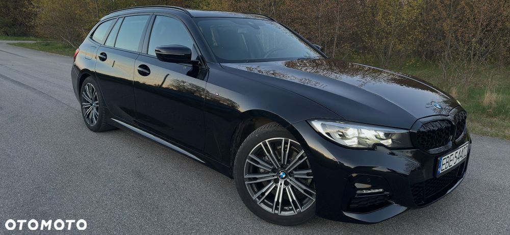 BMW Seria 3 318i M Sport - 4