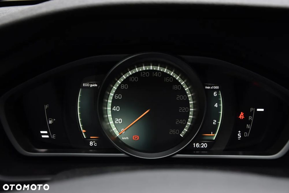 Volvo V40 T3 Geartronic - 15