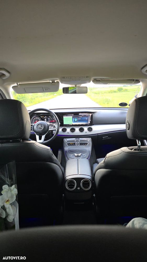 Mercedes-Benz E 220 d T-Modell Aut - 8