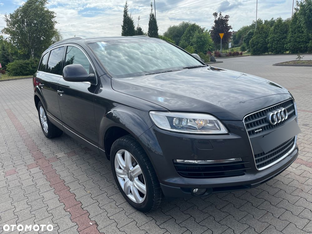 Audi Q7 - 3