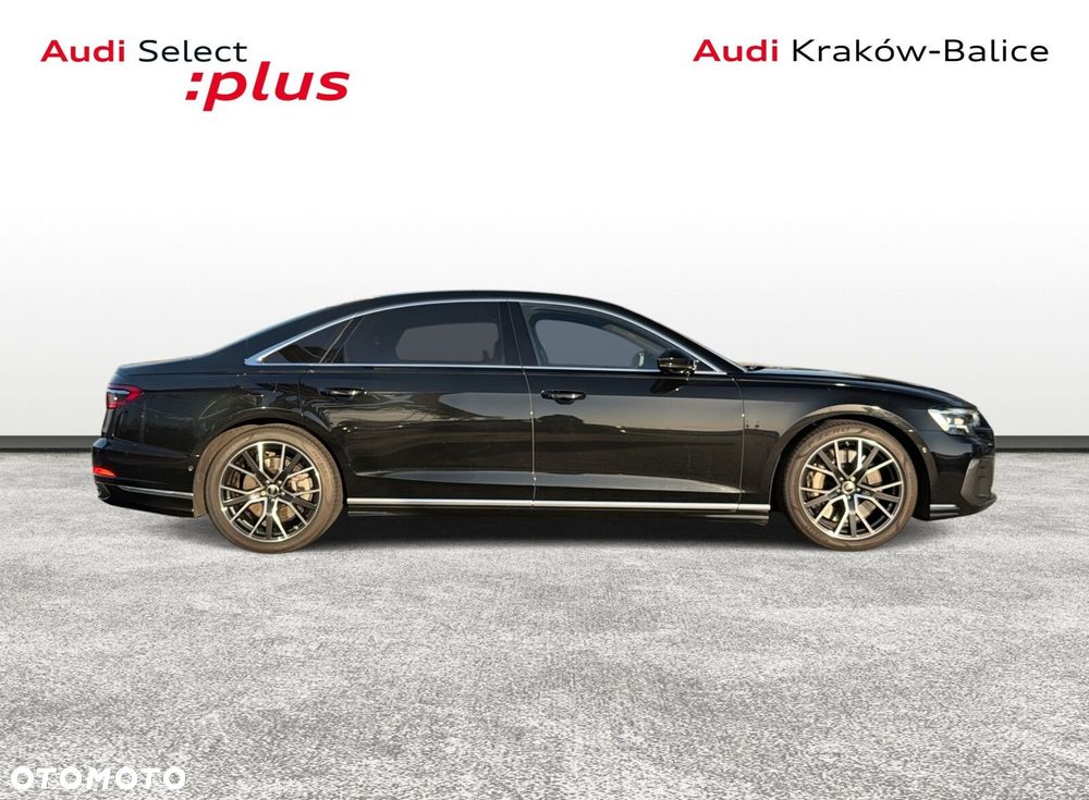 Audi A8 - 7