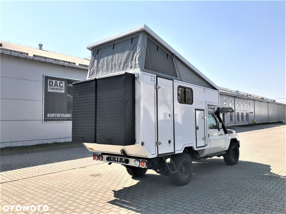 Skrzynki narzędziowe tylne CAMPER - 2