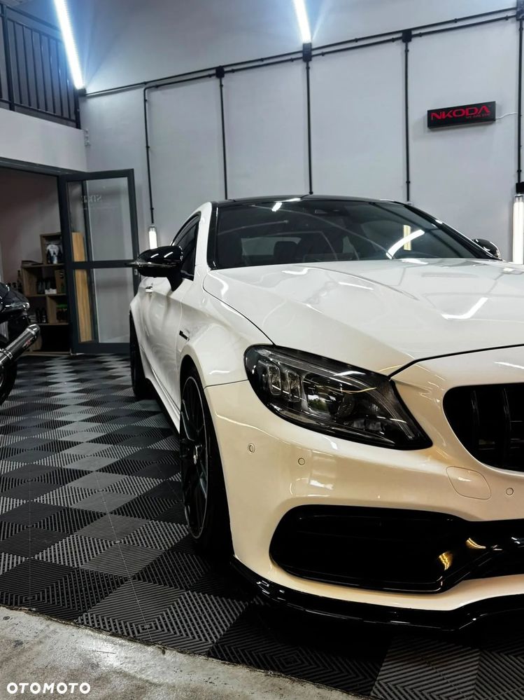 Mercedes-Benz Klasa C AMG 63 S - 4