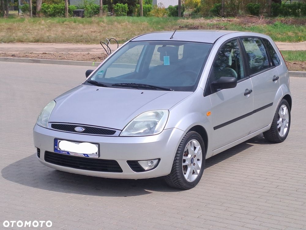 Ford Fiesta - 2