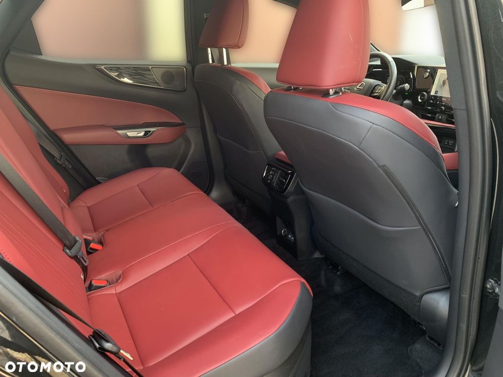 Lexus NX 350h Prestige 2WD - 11