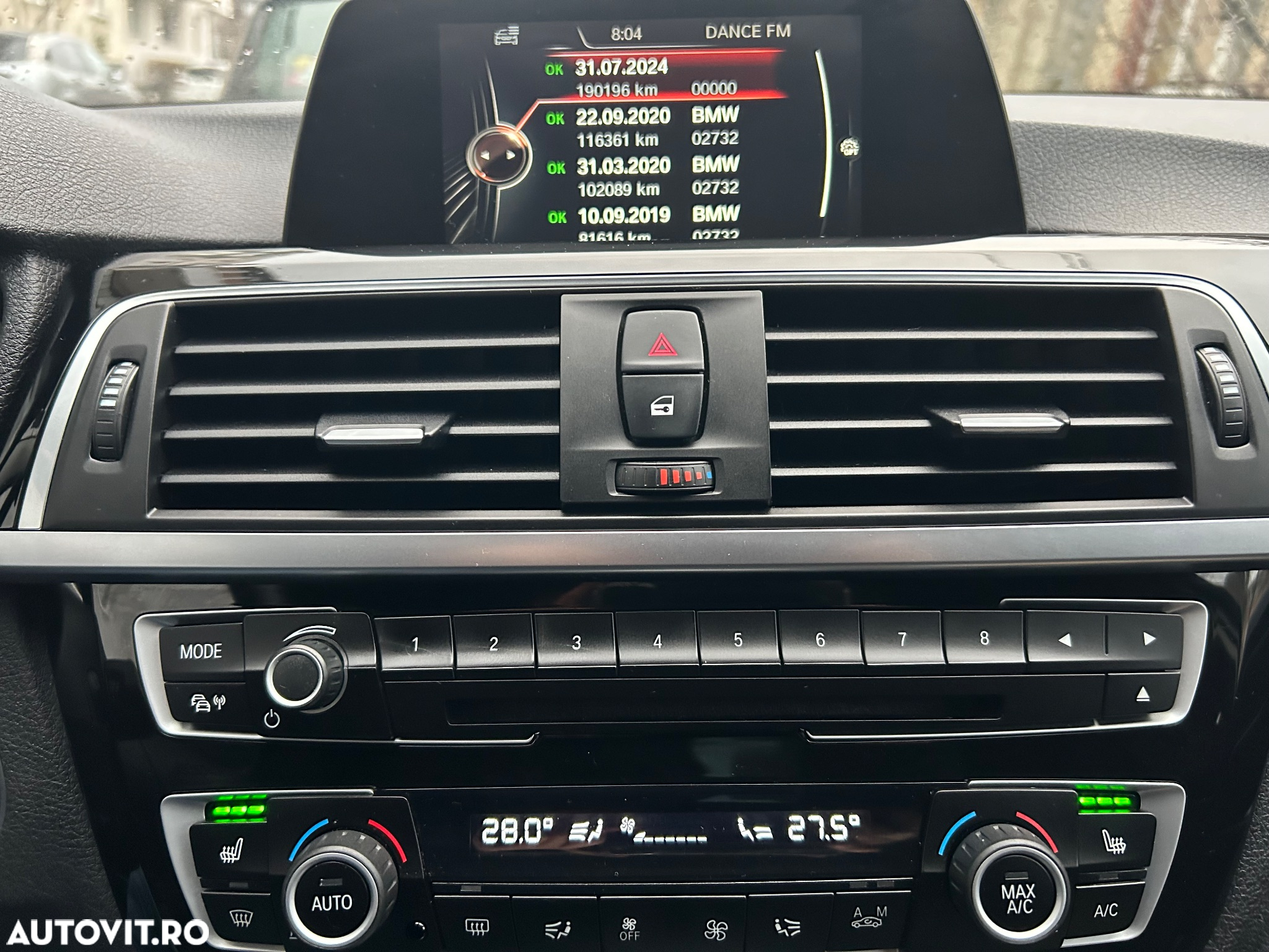 BMW Seria 3 320d Aut. Sport Line - 13