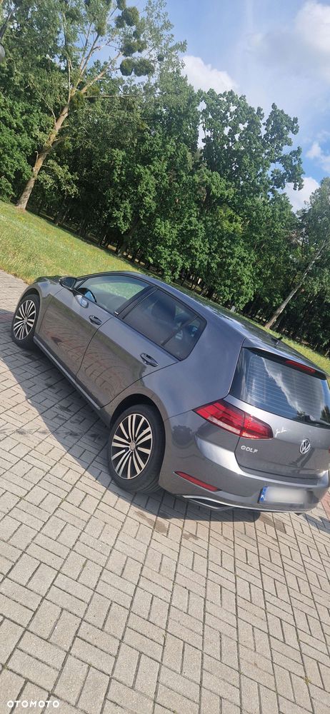 Volkswagen Golf 1.4 TSI BMT Comfortline - 17