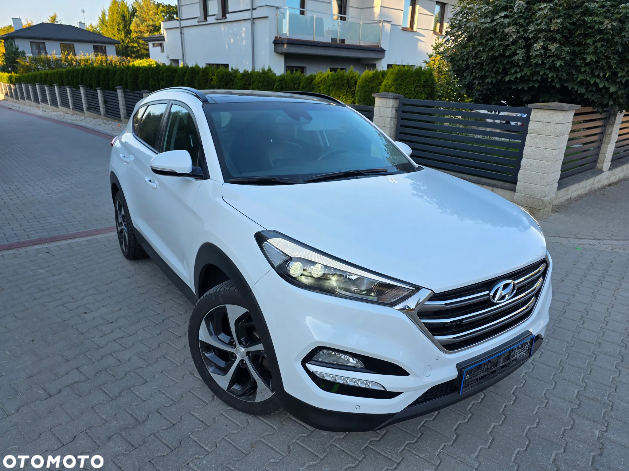 Hyundai Tucson 1.6 GDi 4WD DCT Premium - 30
