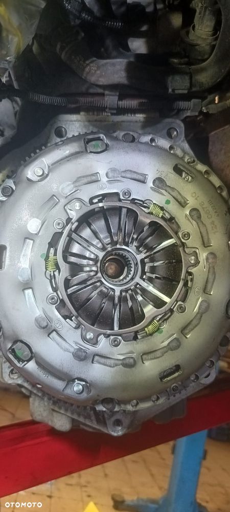 Volkswagen Transporter Multivan Highline - 24