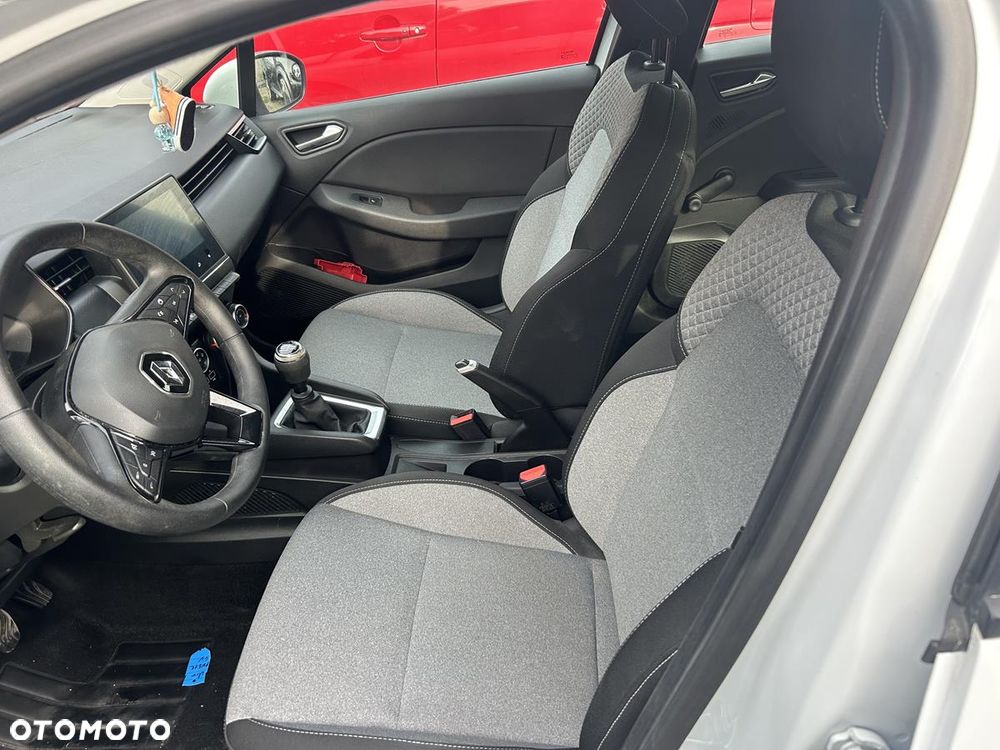 Renault Clio BLUE dCi 85 EXPERIENCE - 12