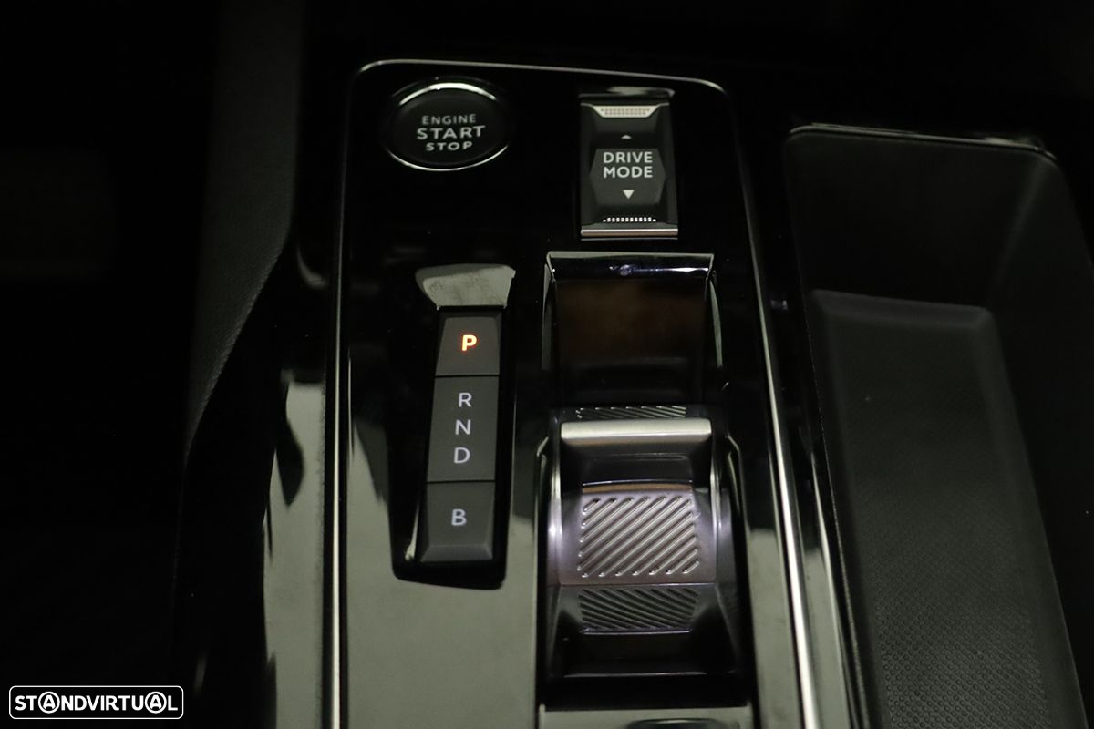 Peugeot 3008 1.6 Hybrid Allure e-EAT8 - 14