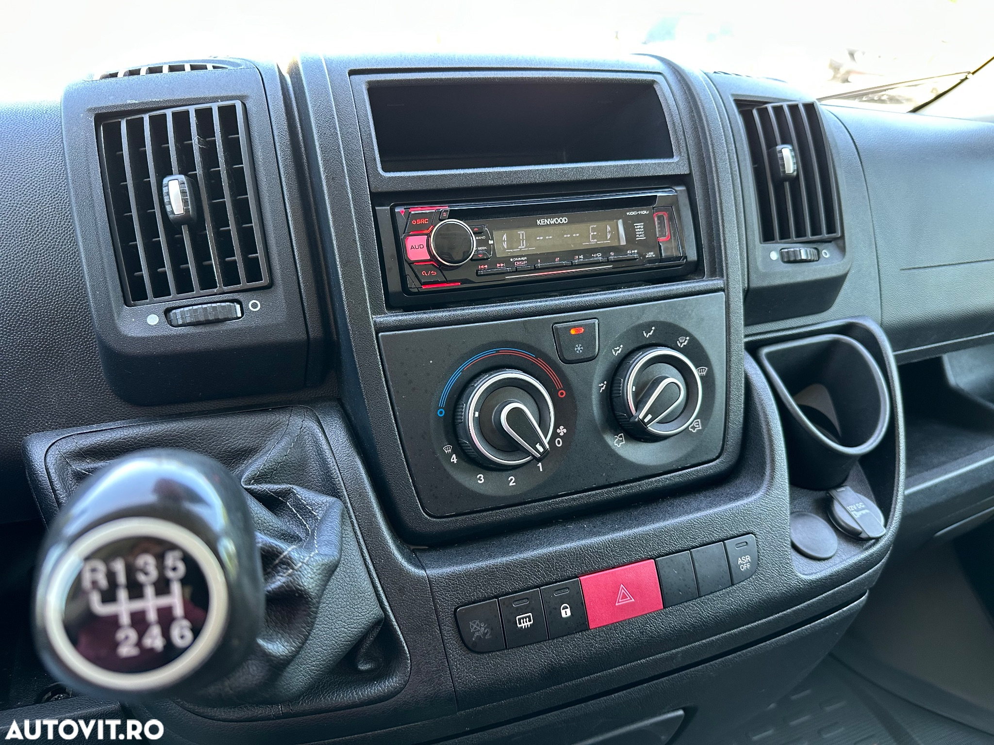 Peugeot Boxer HDi 330 L1H1 Active - 7