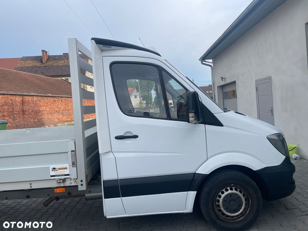 Mercedes-Benz Sprinter - 4