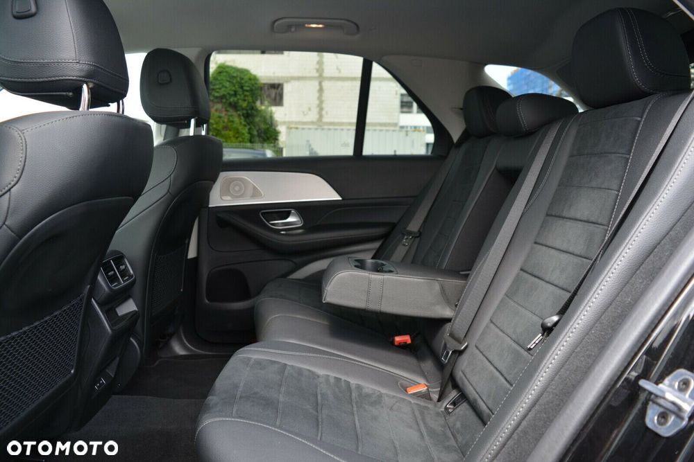 Mercedes-Benz GLE - 30