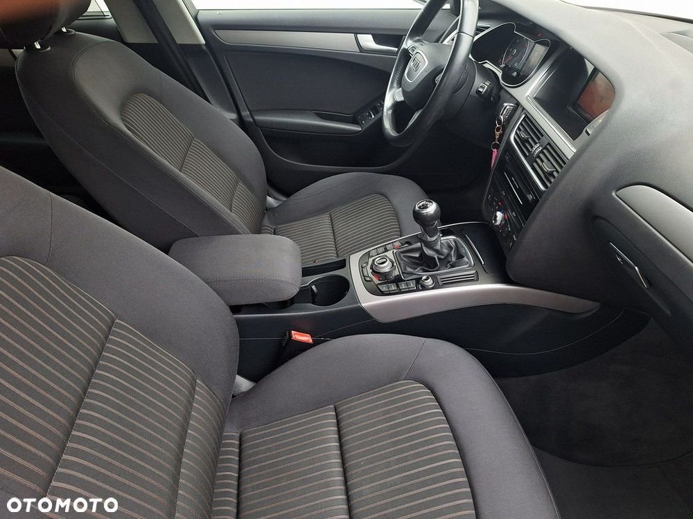 Audi A4 Allroad - 11