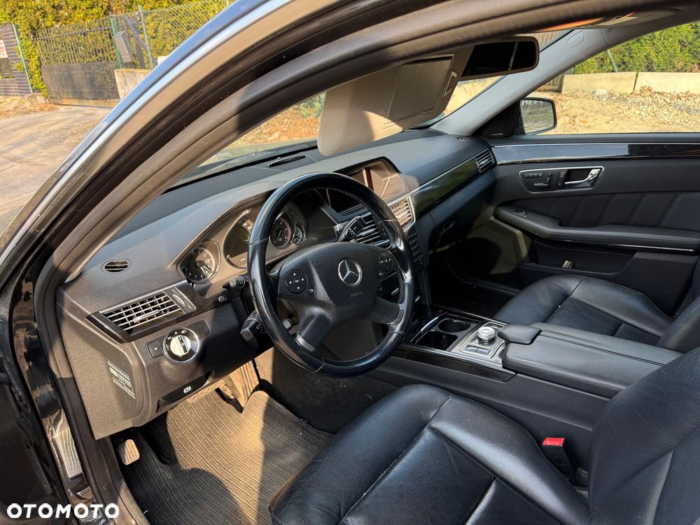 Mercedes-Benz Klasa E 350 CDI DPF BlueEFFICIENCY 7G-TRONIC Avantgarde - 8