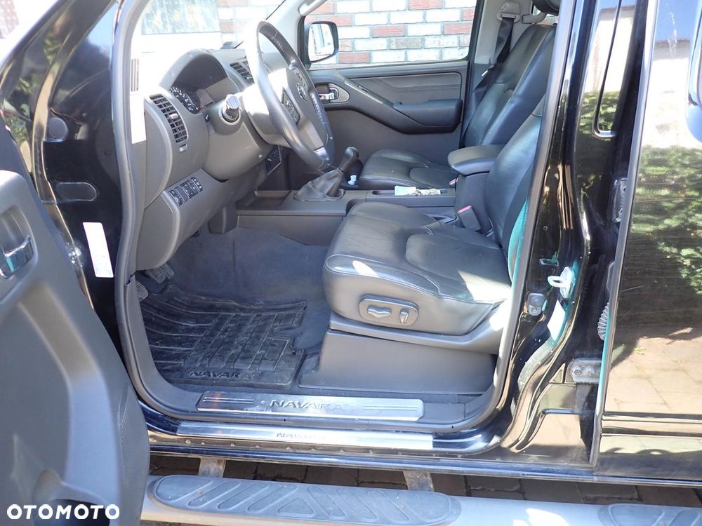 Nissan Navara 2.5 D LE - 7