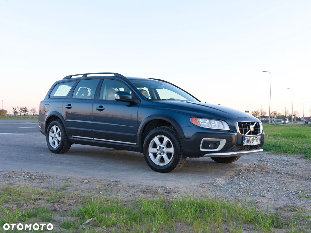 Volvo XC 70 2.4D AWD Momentum - 17