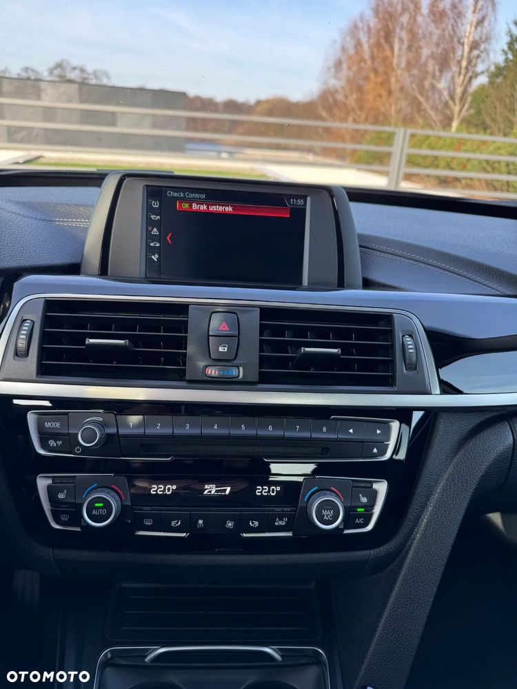 BMW 3GT 320i xDrive Sport Line - 17