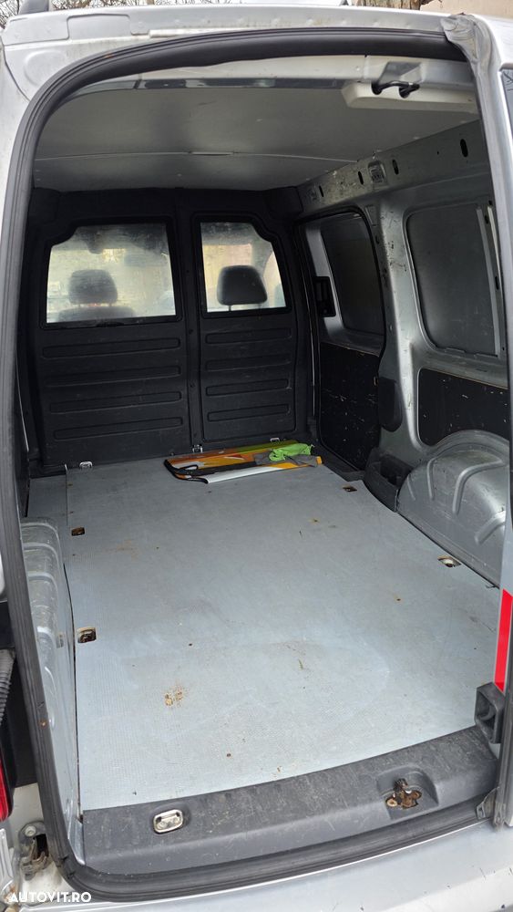 Volkswagen Caddy Maxi 1.6 TDI DSG - 9