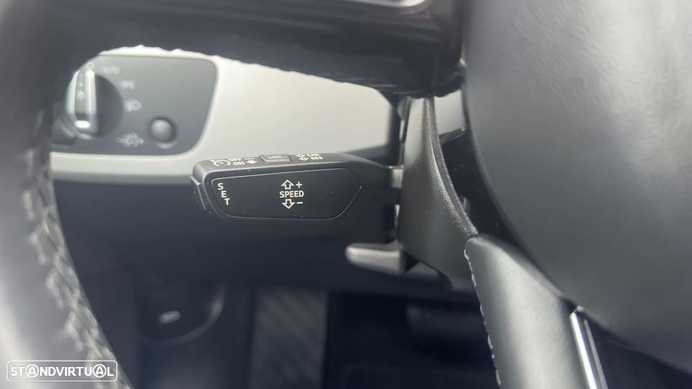 Audi A4 Avant 35 TDI Advanced S tronic - 11