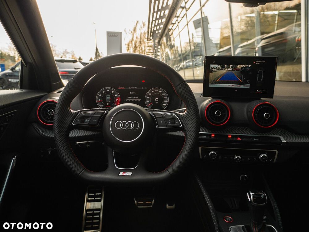 Audi SQ2 - 28