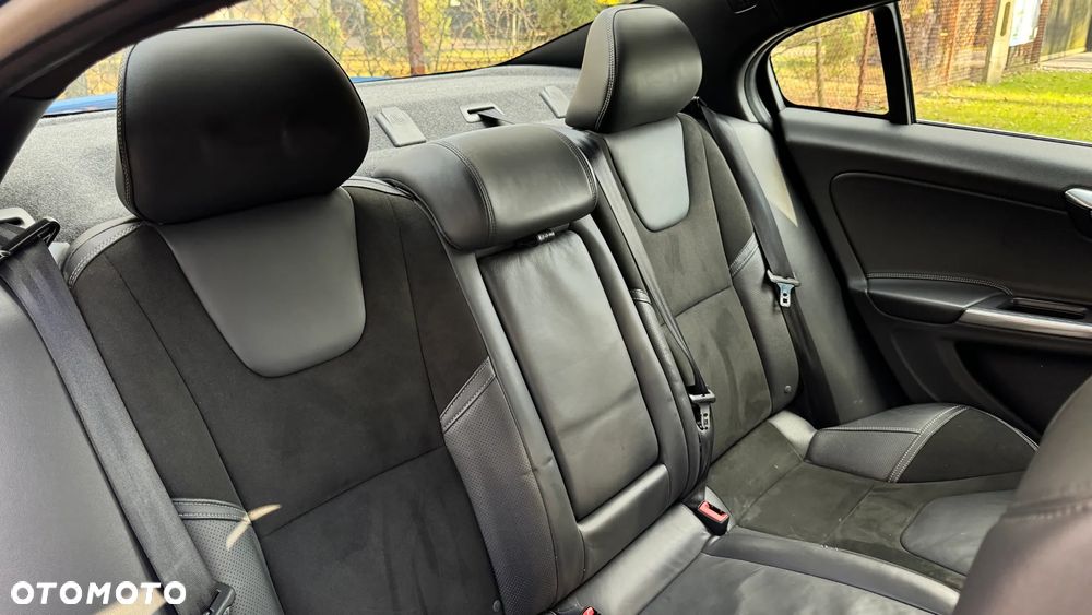 Volvo S60 CC D4 Drive-E Momentum - 8