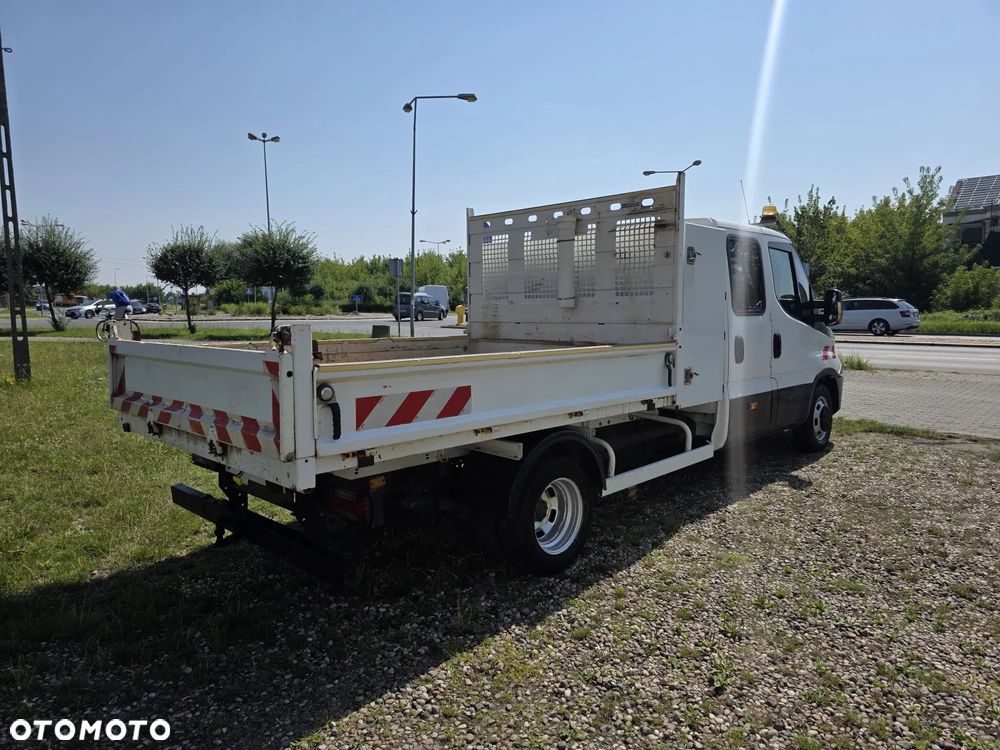 Iveco Wywrotka 7-Osobowa - 10