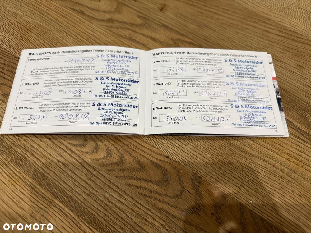 Suzuki GSX-R - 15