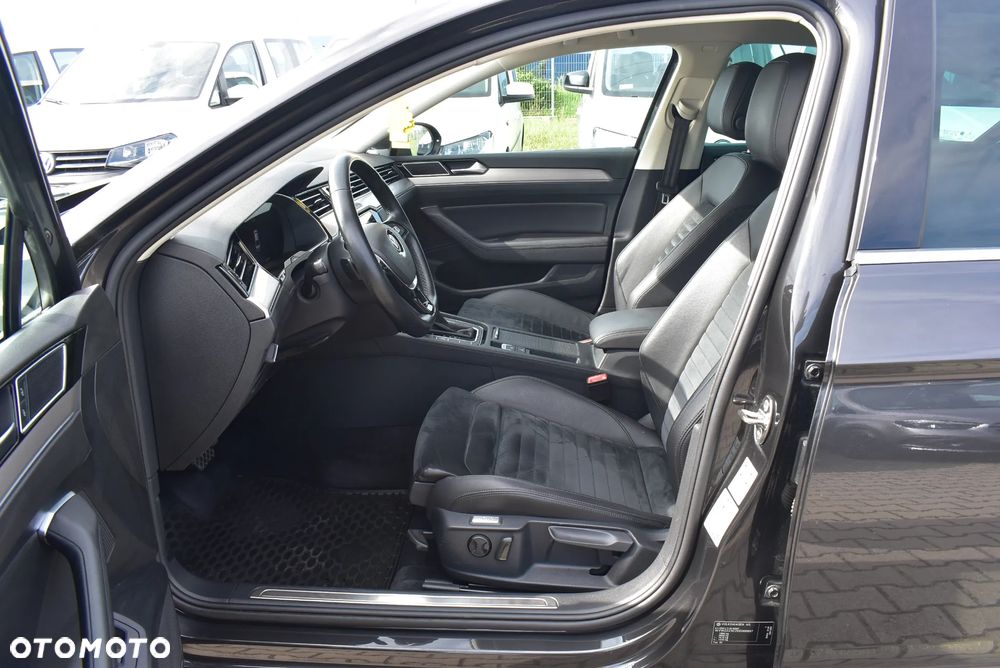 Volkswagen Passat 1.5 TSI EVO Highline DSG - 9