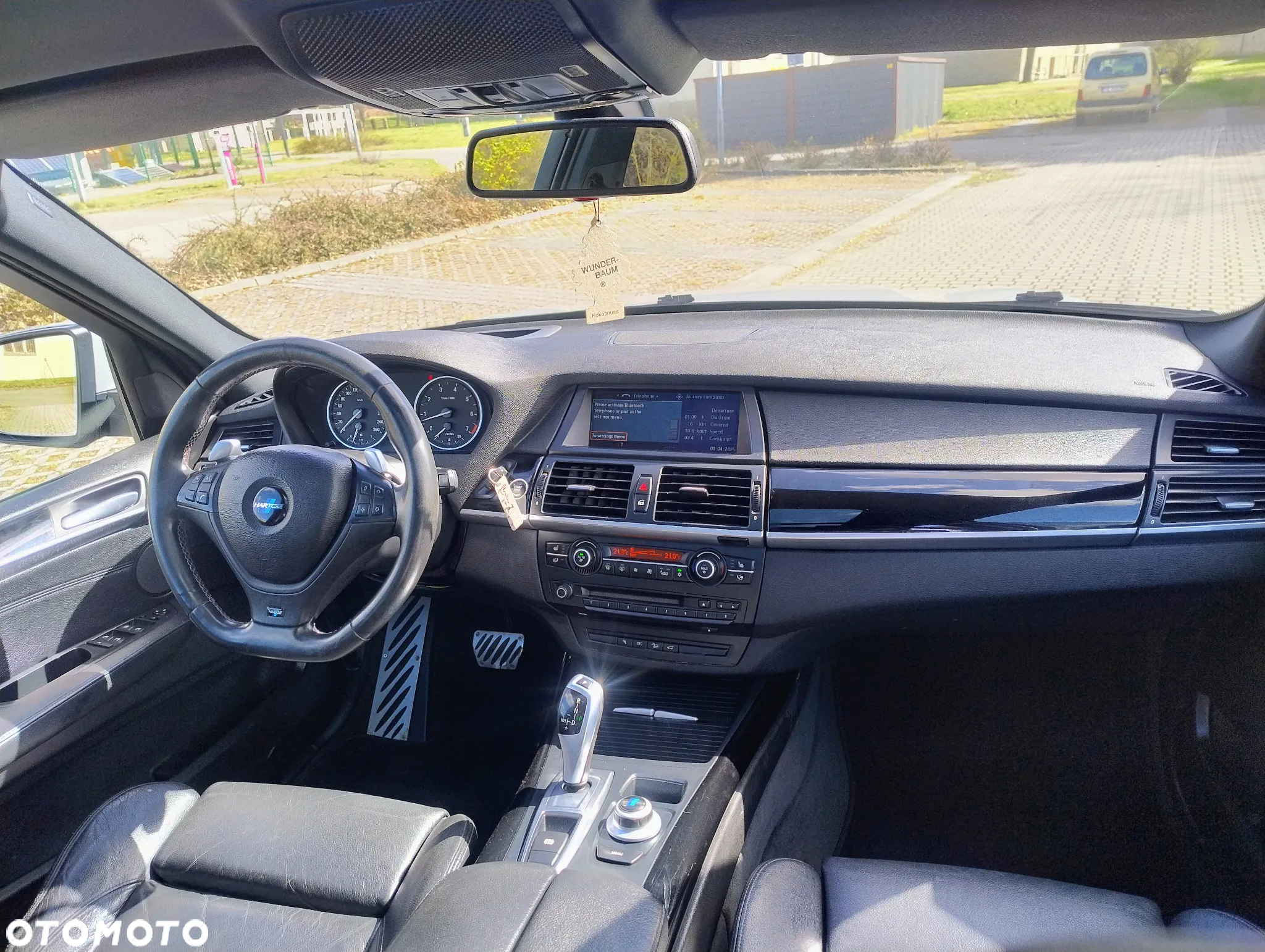 BMW X5 4.8i xDrive - 17