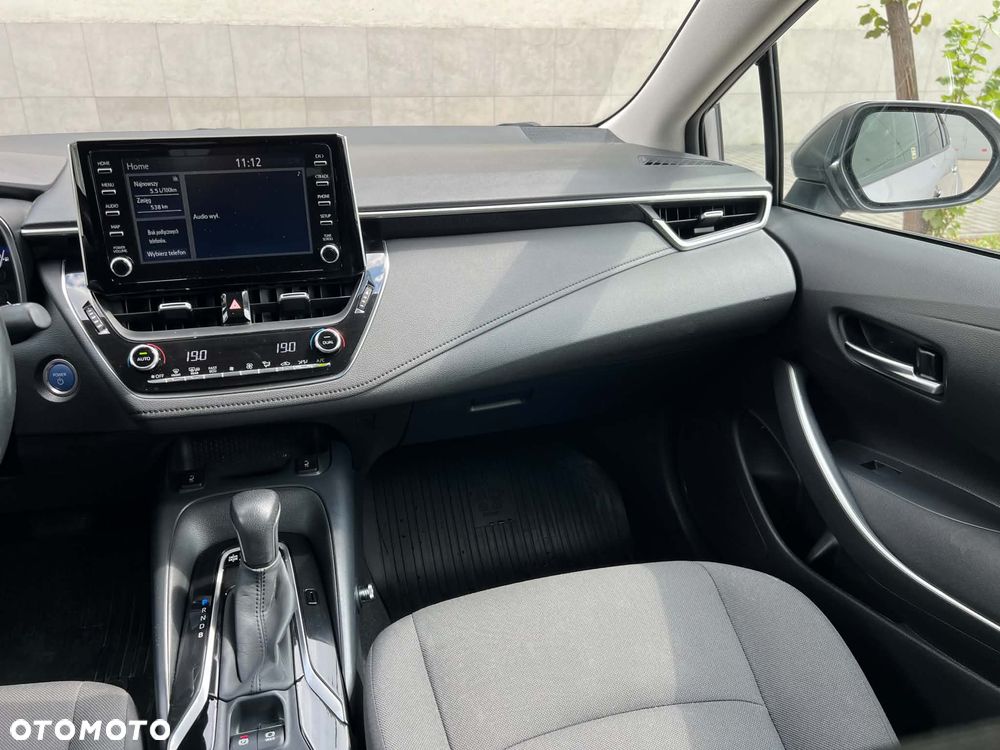 Toyota Corolla - 18