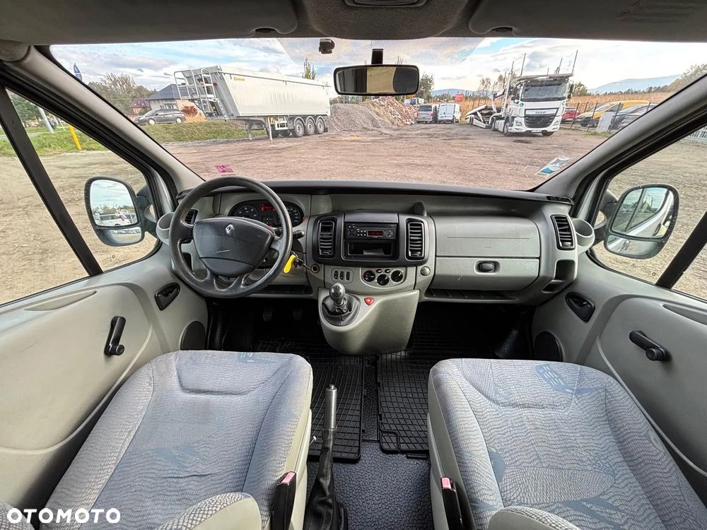 Renault Trafic 2.5 dCi L2H1 Komfort - 12