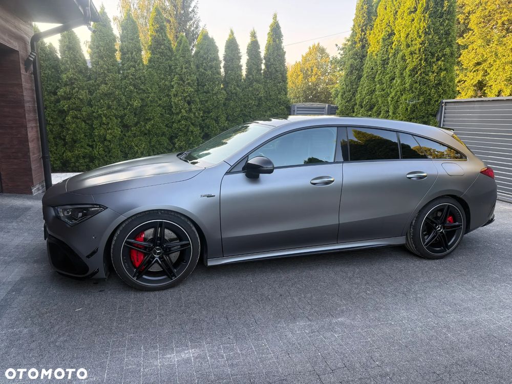 Mercedes-Benz CLA - 4