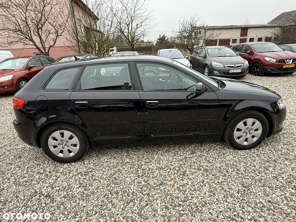 Audi A3 Sportback - 13