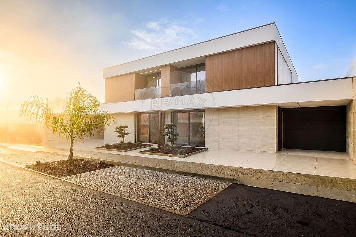 Moradia T4 para venda - Grande imagem: 2/34