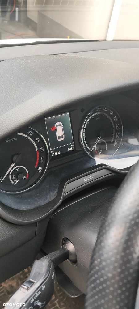 Skoda Octavia 2.0 TDI RS - 4