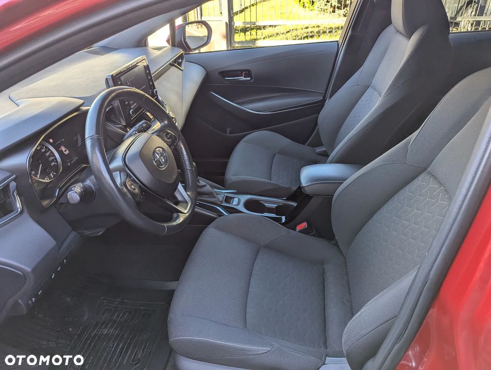 Toyota Corolla 1.8 Hybrid Comfort - 13