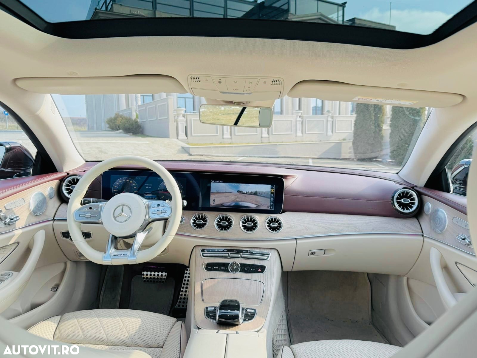 Mercedes-Benz E 220 d Coupe 9G-TRONIC AMG Line - 5