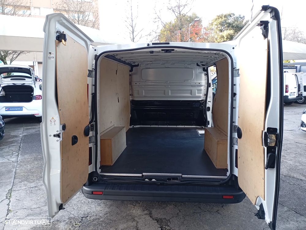 Renault Trafic L2H1 Longa - 11